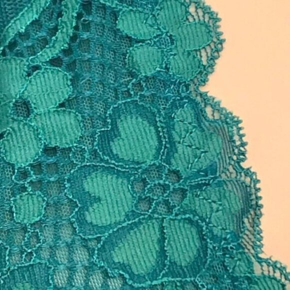 Free People Galloon Lace V-neck Halter Bralette - Picture 5 of 11